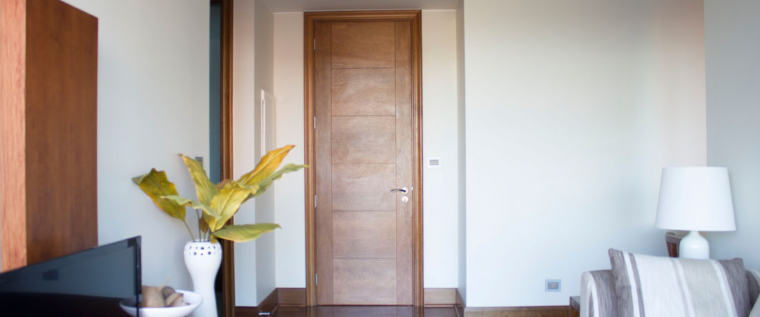 Puertas enchapadas